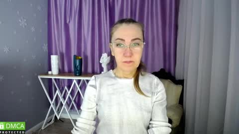 Snapshot of queen_a_n_i chatting on 01-23-25, 07:54 A N I Ill be here on December 1st online show from 01-23-25, 07:54