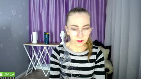 Snapshot of queen_a_n_i chatting on 02-22-25, 12:08 A N I Ill be here on December 1st online show from 02-22-25, 12:08