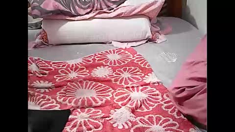 queen_ava05 online show from 01-10-26, 09:11