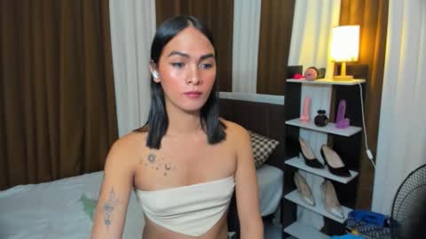 Snapshot of queen_dyosa chatting on 10-11-25, 06:28 Queen Dyosa online show from 10-11-25, 06:28