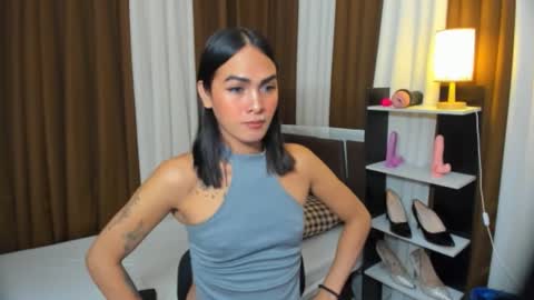 Snapshot of queen_dyosa chatting on 10-19-25, 12:55 Queen Dyosa online show from 10-19-25, 12:55