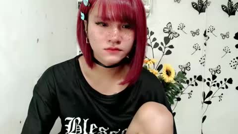 Snapshot of queen_elicktra chatting on 01-21-25, 10:08 JOY online show from 01-21-25, 10:08