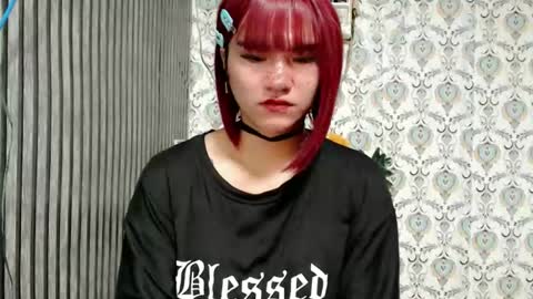 Snapshot of queen_elicktra chatting on 02-26-25, 05:31 JOY online show from 02-26-25, 05:31