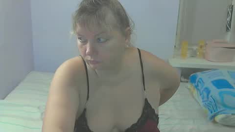 queen_jane8 online show from 10-28-25, 04:20