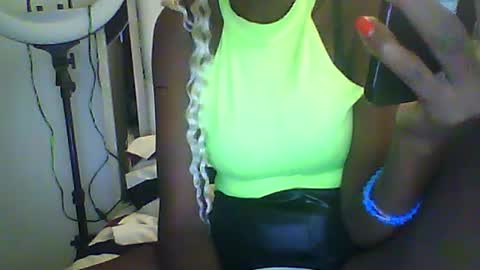 queen_kai online show from 07-27-26, 10:44
