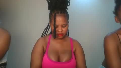 Queen kikih online show from 02-18-26, 12:39