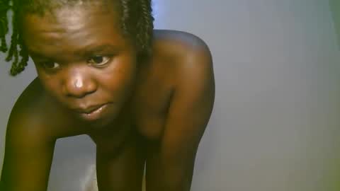 queen_latasha online show from 04-15-26, 07:58