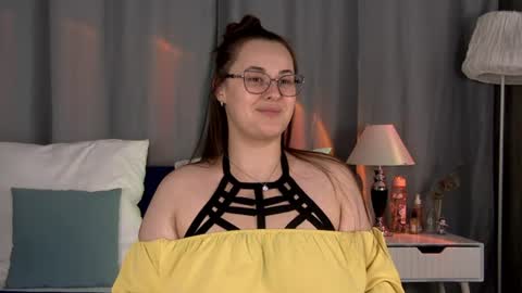 Monica online show from 07-23-26, 06:17