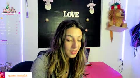 queen_natttyy online show from 12-19-24, 07:07