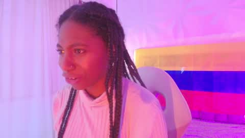 Snapshot of queen_perla_ chatting on 07-04-26, 01:34 online show from 07-04-26, 01:34