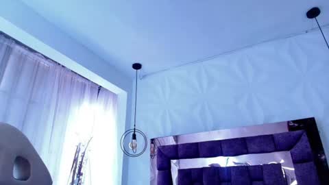 Snapshot of queen_perla_ chatting on 07-19-26, 12:42 online show from 07-19-26, 12:42
