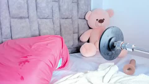 queen_yully online show from 02-19-26, 11:50