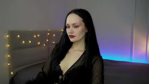 Snapshot of queenaliss chatting on 07-02-26, 06:19 Your world and the universe Aliss online show from 07-02-26, 06:19