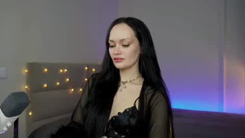 Snapshot of queenaliss chatting on 07-07-26, 07:23 Your world and the universe Aliss online show from 07-07-26, 07:23