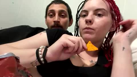 queenandkingcray online show from 04-13-26, 05:18