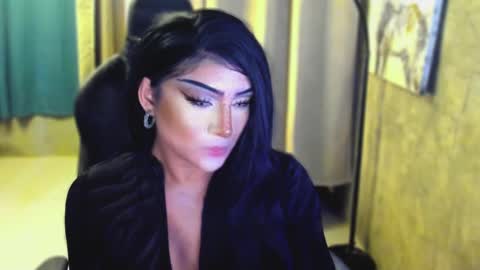 Snapshot of queenarthalia chatting on 03-08-25, 10:02 ARTHA online show from 03-08-25, 10:02