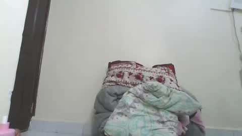 queen online show from 01-11-26, 09:09