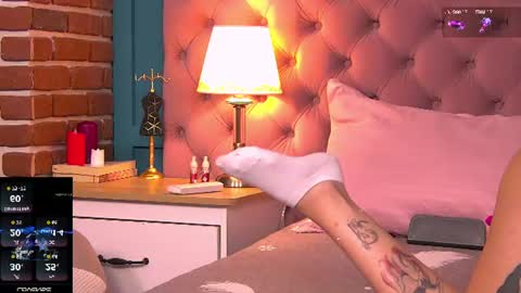 Snapshot of queendiabla chatting on 06-19-26, 09:57 Diabla online show from 06-19-26, 09:57