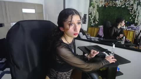 Snapshot of queenjenn__ chatting on 01-04-25, 06:51 QUEENJEENN online show from 01-04-25, 06:51