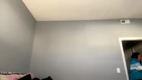 Queenkimi777 online show from 12-22-25, 02:36