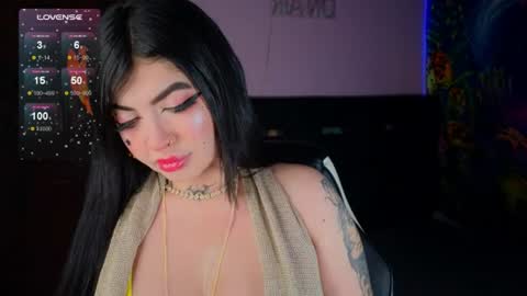 Snapshot of queenlamia chatting on 06-30-26, 06:36 Taurus online show from 06-30-26, 06:36