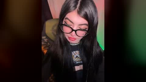 Snapshot of queenlamia chatting on 07-18-26, 04:38 Taurus online show from 07-18-26, 04:38