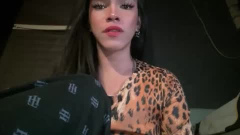 QUEEN online show from 03-19-26, 11:42