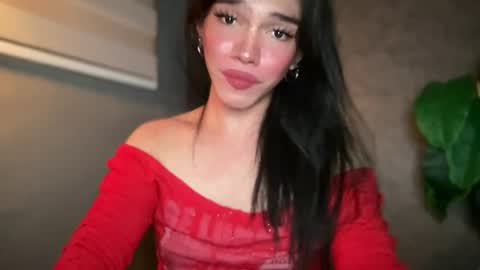 Snapshot of queenn_xxx chatting on 06-29-26, 09:26 QUEEN online show from 06-29-26, 09:26