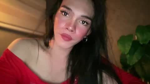 Snapshot of queenn_xxx chatting on 06-29-26, 10:15 QUEEN online show from 06-29-26, 10:15