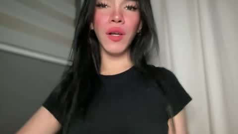 Snapshot of queenn_xxx chatting on 07-14-26, 09:25 QUEEN online show from 07-14-26, 09:25