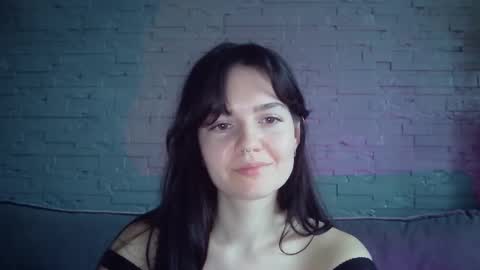 QueenOfModels online show from 11-14-25, 11:20