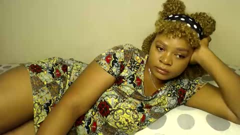 . online show from 09-25-25, 03:32