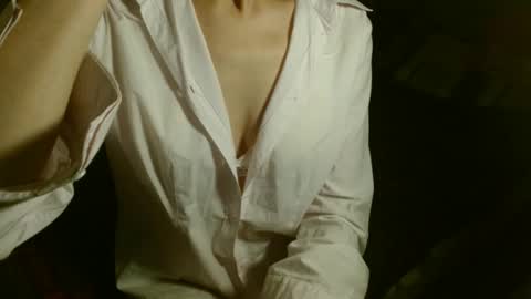 queenoftenderness online show from 03-11-25, 09:37