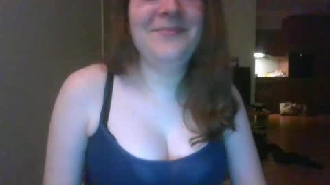Snapshot of queenofthenights chatting on 05-16-26, 10:08 queenofthenights online show from 05-16-26, 10:08