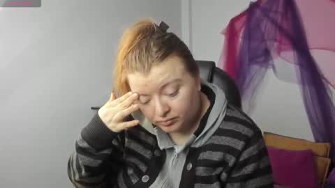 Snapshot of queensami7 chatting on 11-05-25, 12:27 Samantha online show from 11-05-25, 12:27