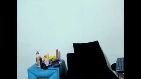 queenstarhyl online show from 05-16-26, 12:51