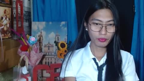 Snapshot of queensteffi chatting on 12-10-24, 10:37 queensteffi online show from 12-10-24, 10:37