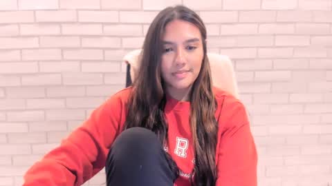 Val  -  online show from 01-04-25, 04:44