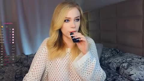 Teri  My favorite vibes 77 101 222 666 online show from 02-14-25, 11:42