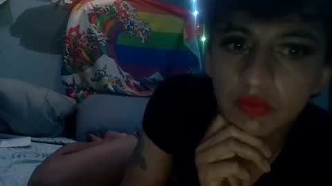 Mia online show from 07-06-26, 12:13