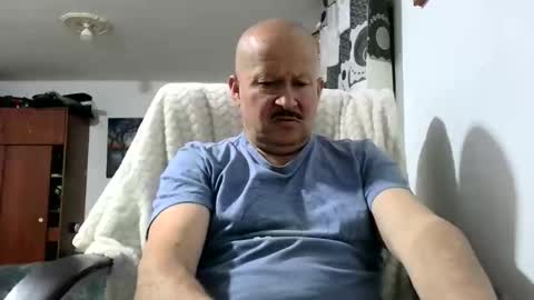 Snapshot of querubinrebelde chatting on 04-28-26, 01:04 Don Ramon online show from 04-28-26, 01:04