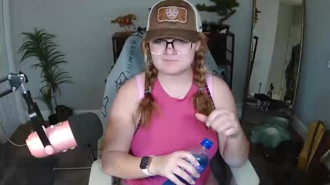 Snapshot of quervoqueen1 chatting on 02-18-26, 11:22 Bri online show from 02-18-26, 11:22