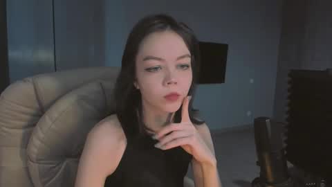 quietluxury online show from 02-07-26, 10:08