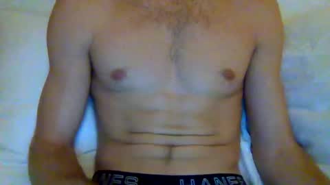 quiii1103 online show from 12-14-25, 01:44