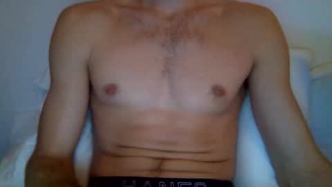 quiii1103 online show from 12-19-25, 02:40