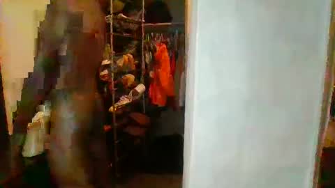 Snapshot of quuwavvy chatting on 10-12-25, 12:53 quuwavvy online show from 10-12-25, 12:53