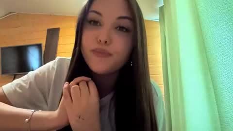 Lily online show from 07-07-26, 05:21