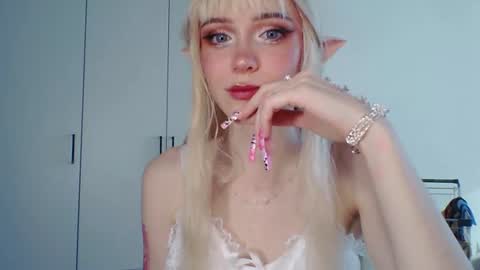 Lana Pollio online show from 06-10-26, 03:22
