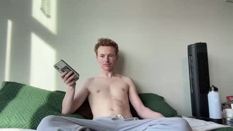 Snapshot of r3ddy2go chatting on 03-23-26, 12:58 r3ddy2go online show from 03-23-26, 12:58