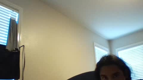 Snapshot of r8drfn89 chatting on 01-27-25, 04:11 Chocol8t online show from 01-27-25, 04:11